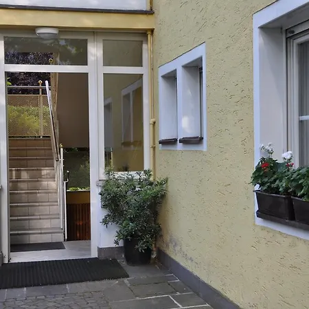 Majense アパートホテル 4*