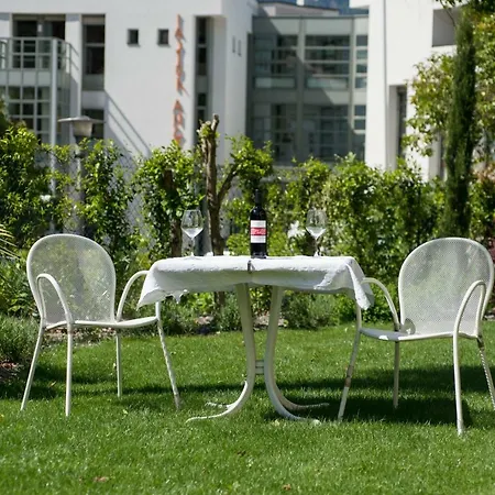 Lägenhetshotell Majense Merano