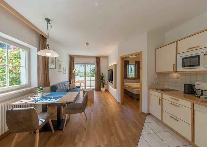 公寓式酒店 Majense